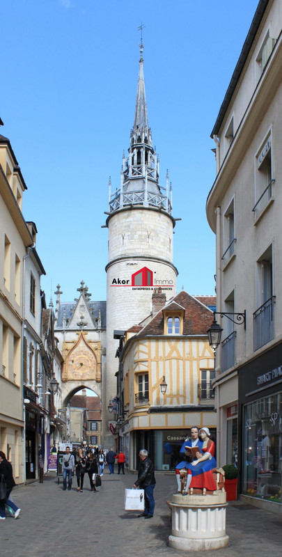 Local commercial  - AUXERRE AUXERRE