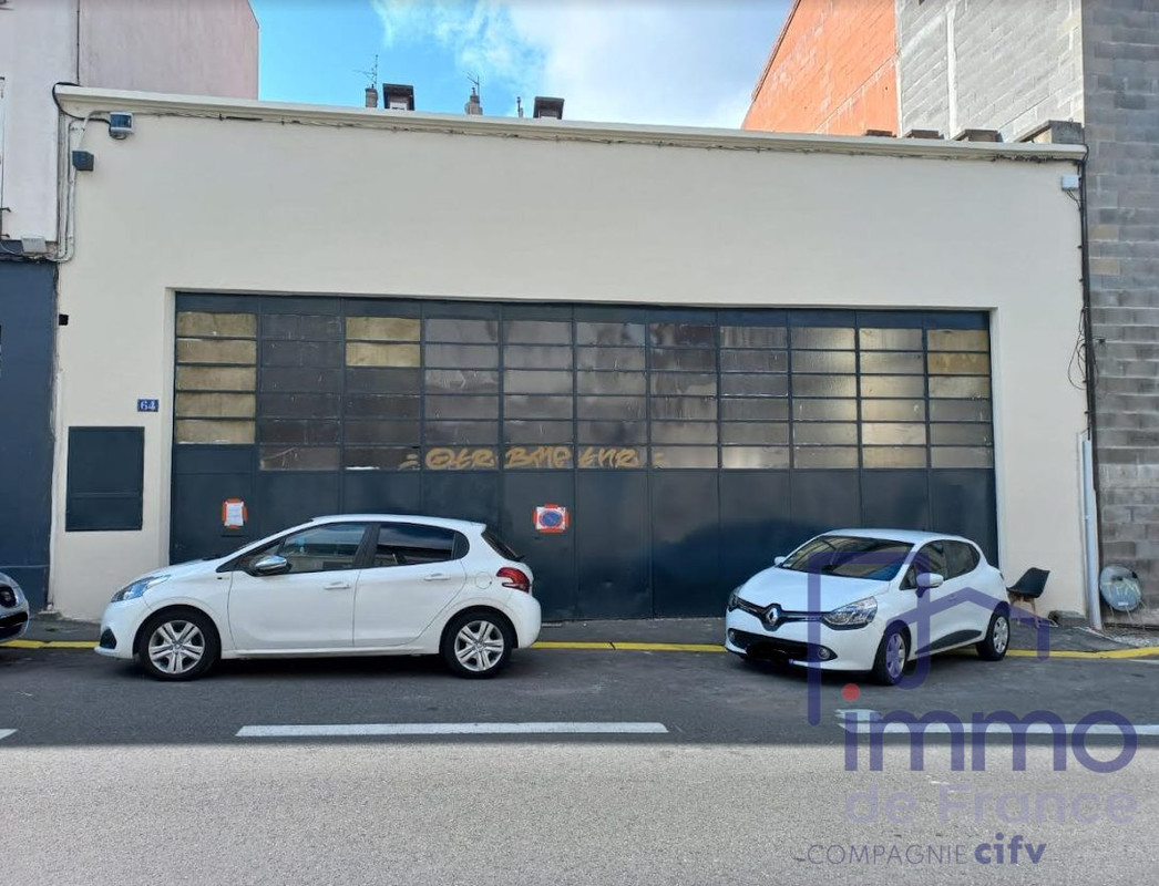 Local commercial  - 400m² - ST ETIENNE ST ETIENNE